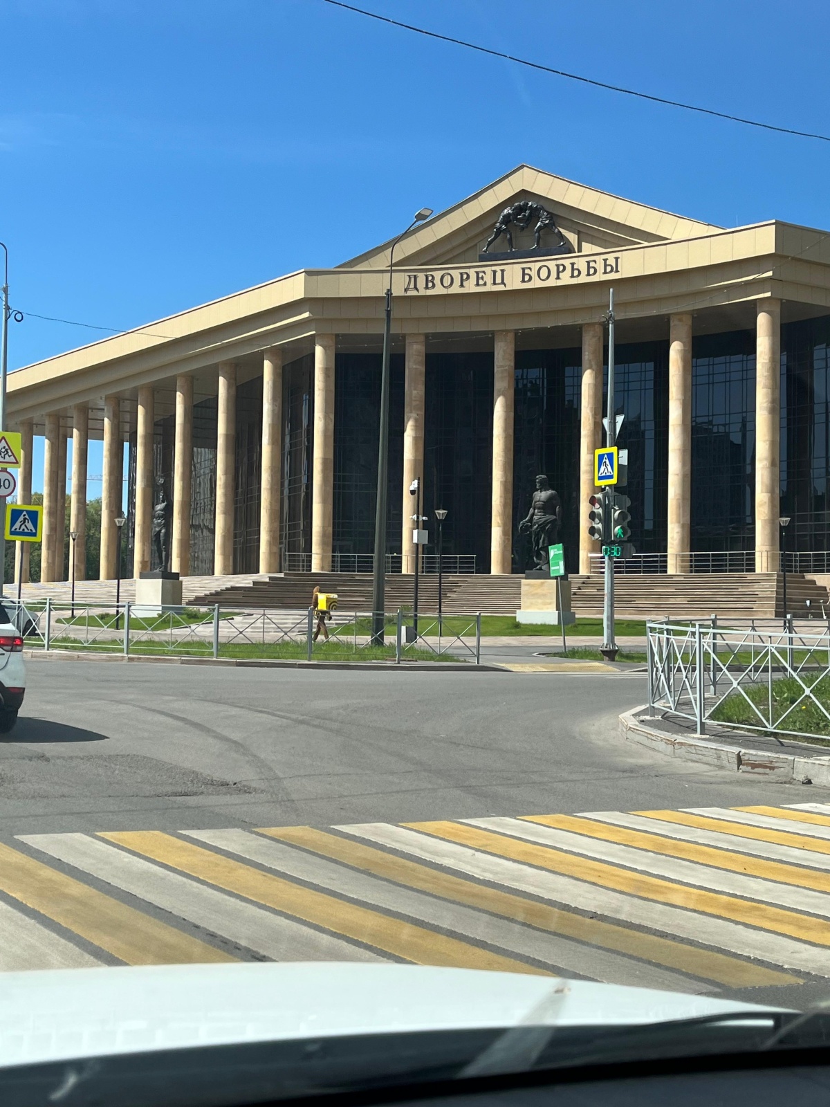 Квартира на Рудольфа Нуреева 16